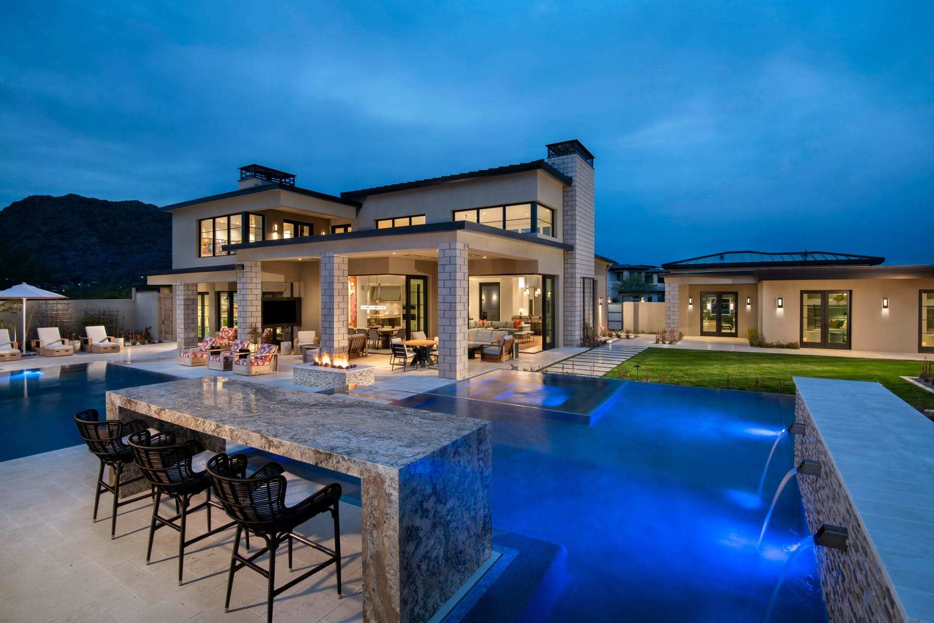 Village At Mountain Shadows,85253