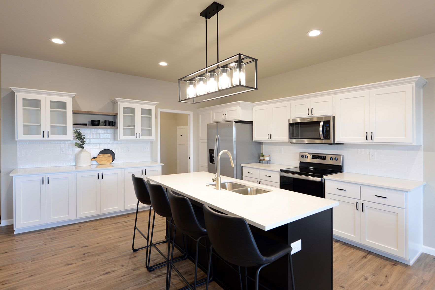 Southdale Farms,58078