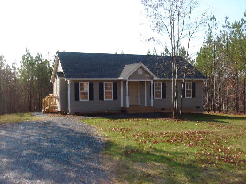 JT Homes,97701