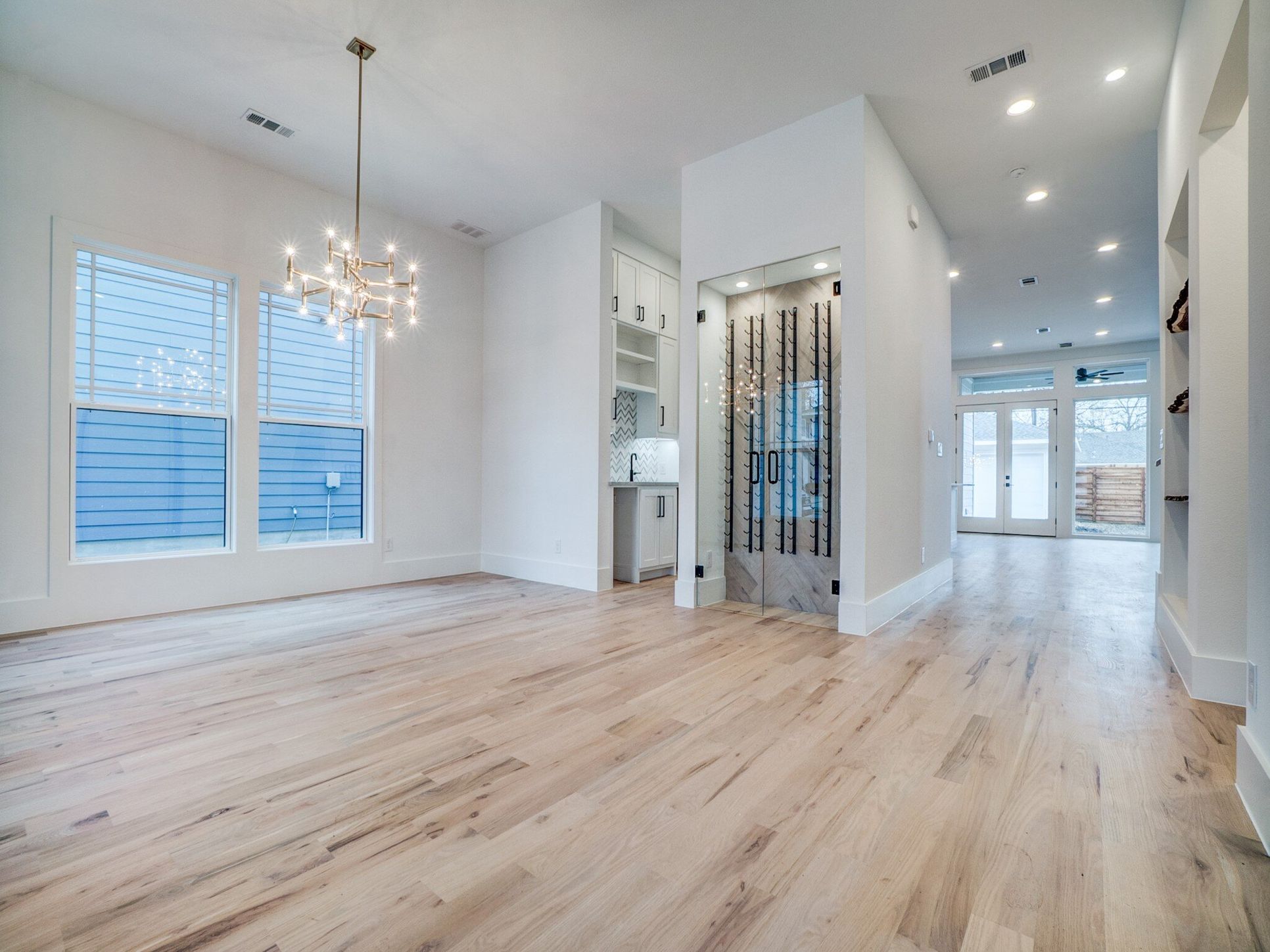 Patten Custom Homes,75214