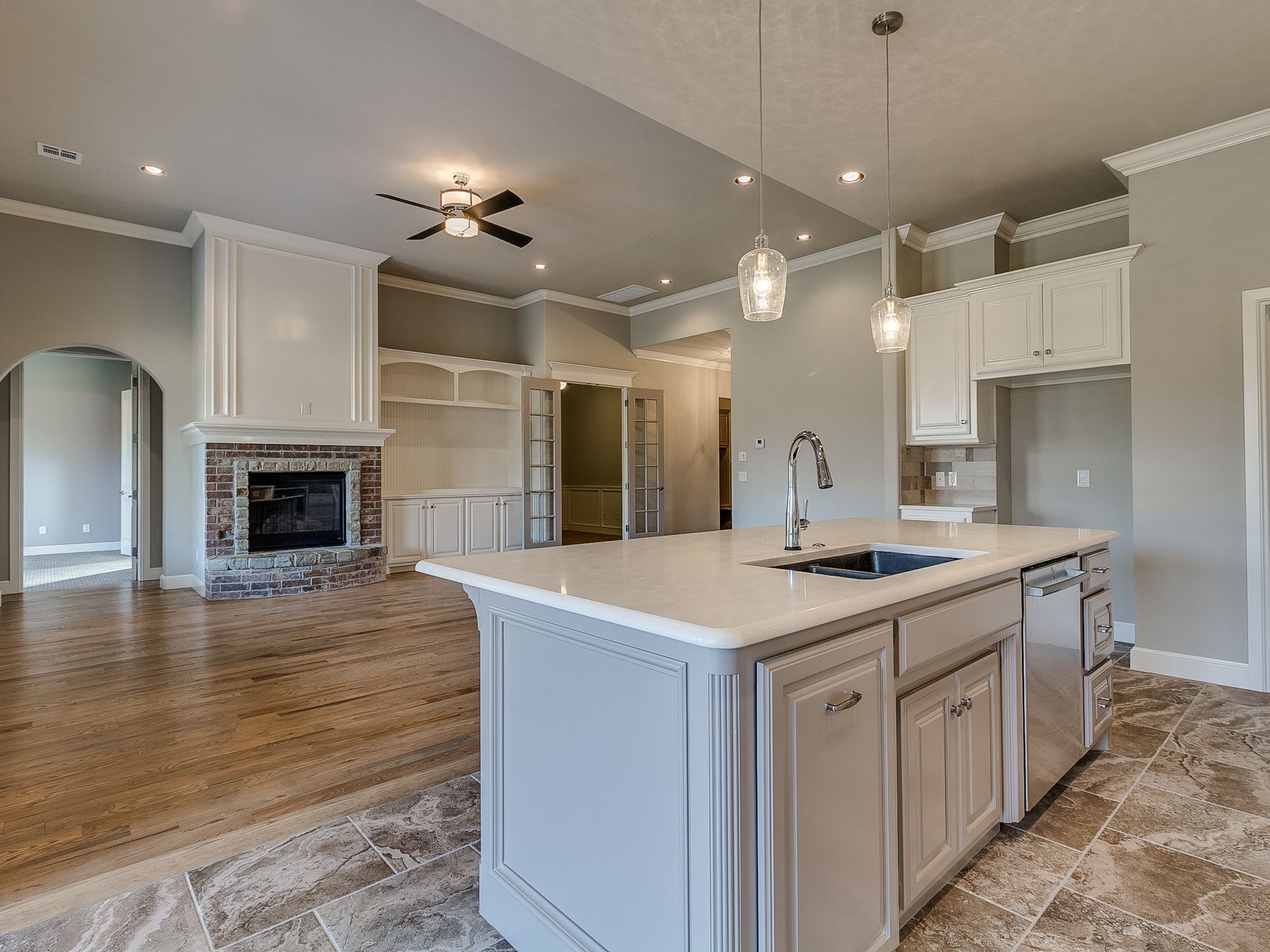 JS Custom Homes, LLC,31054