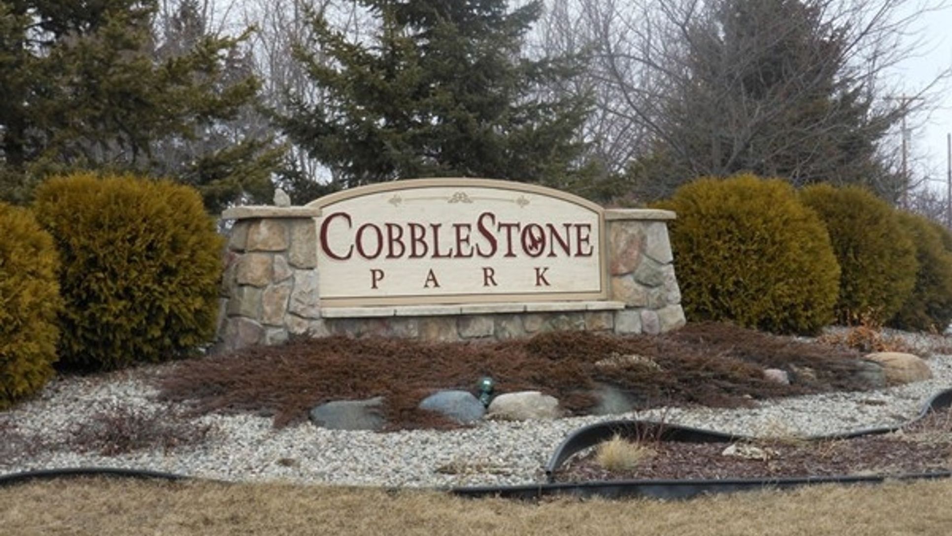 Cobblestone Park,48423