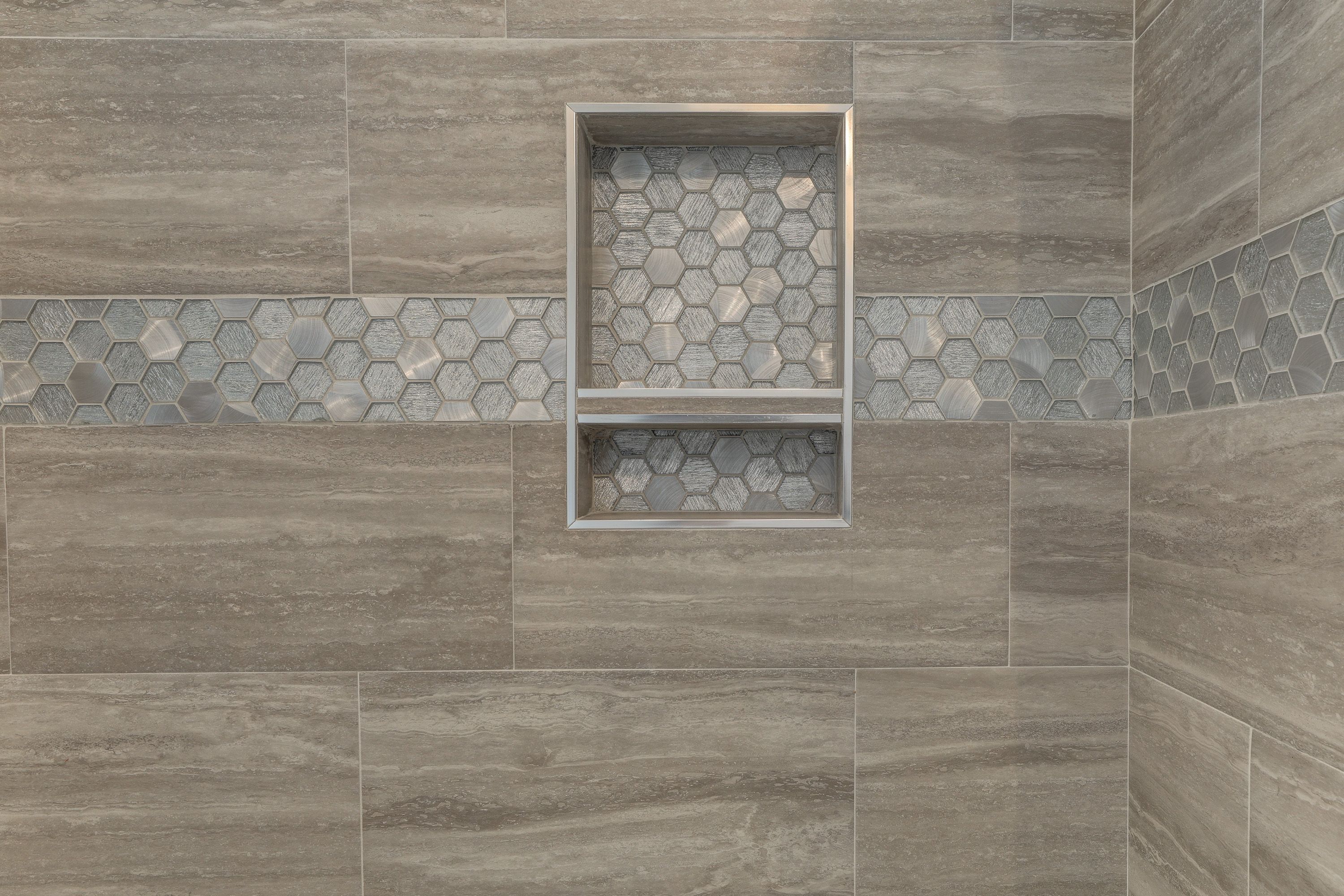 AM Design & Construction Group,70506