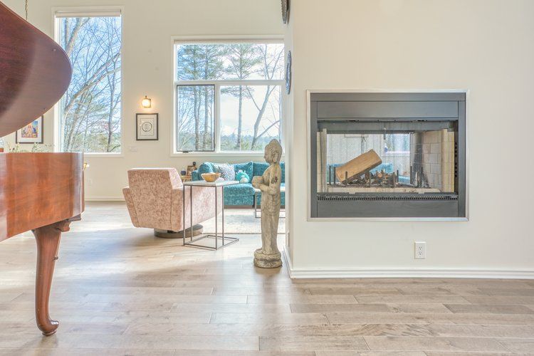 Hudson River Homes,12571