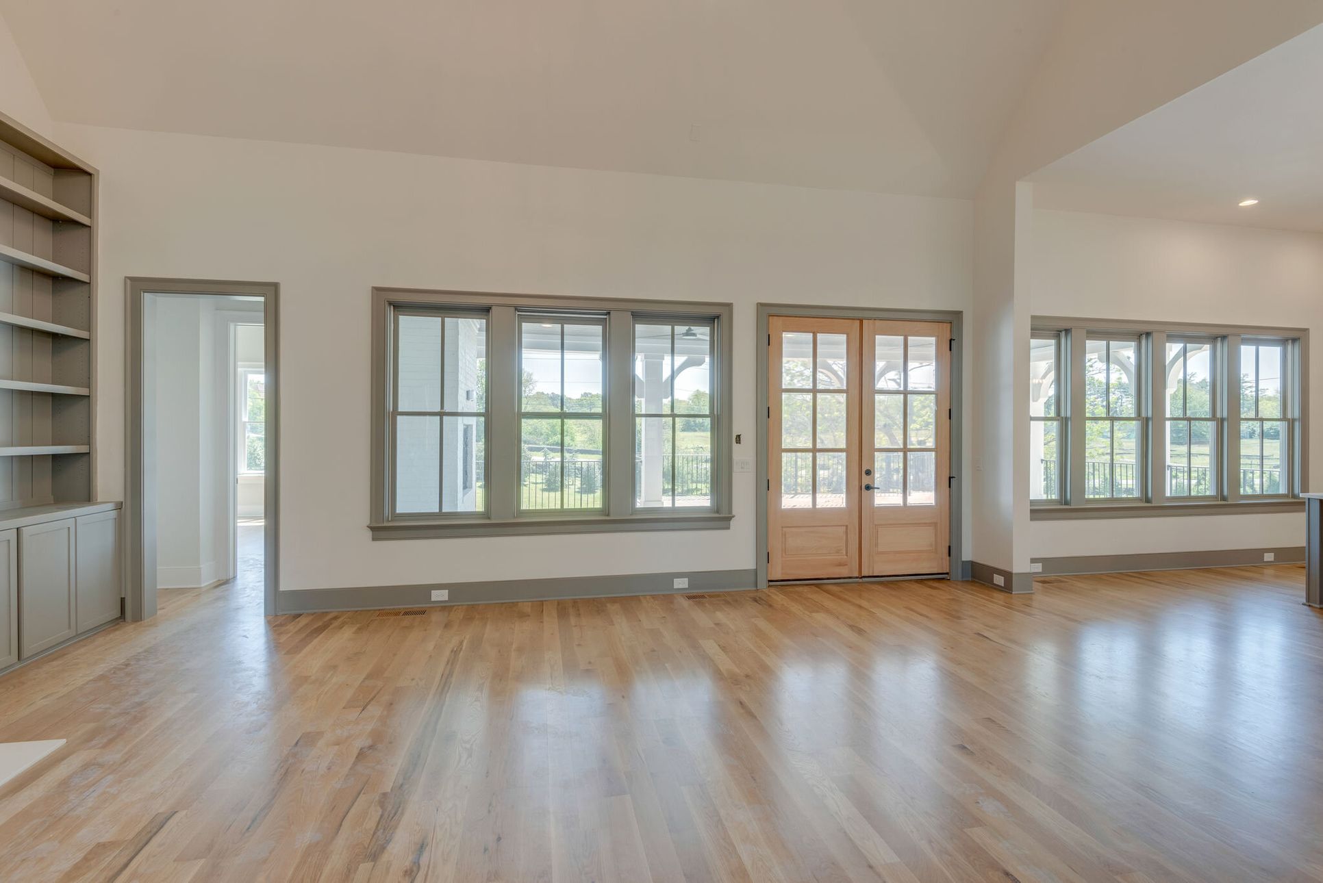 Valley View,37027