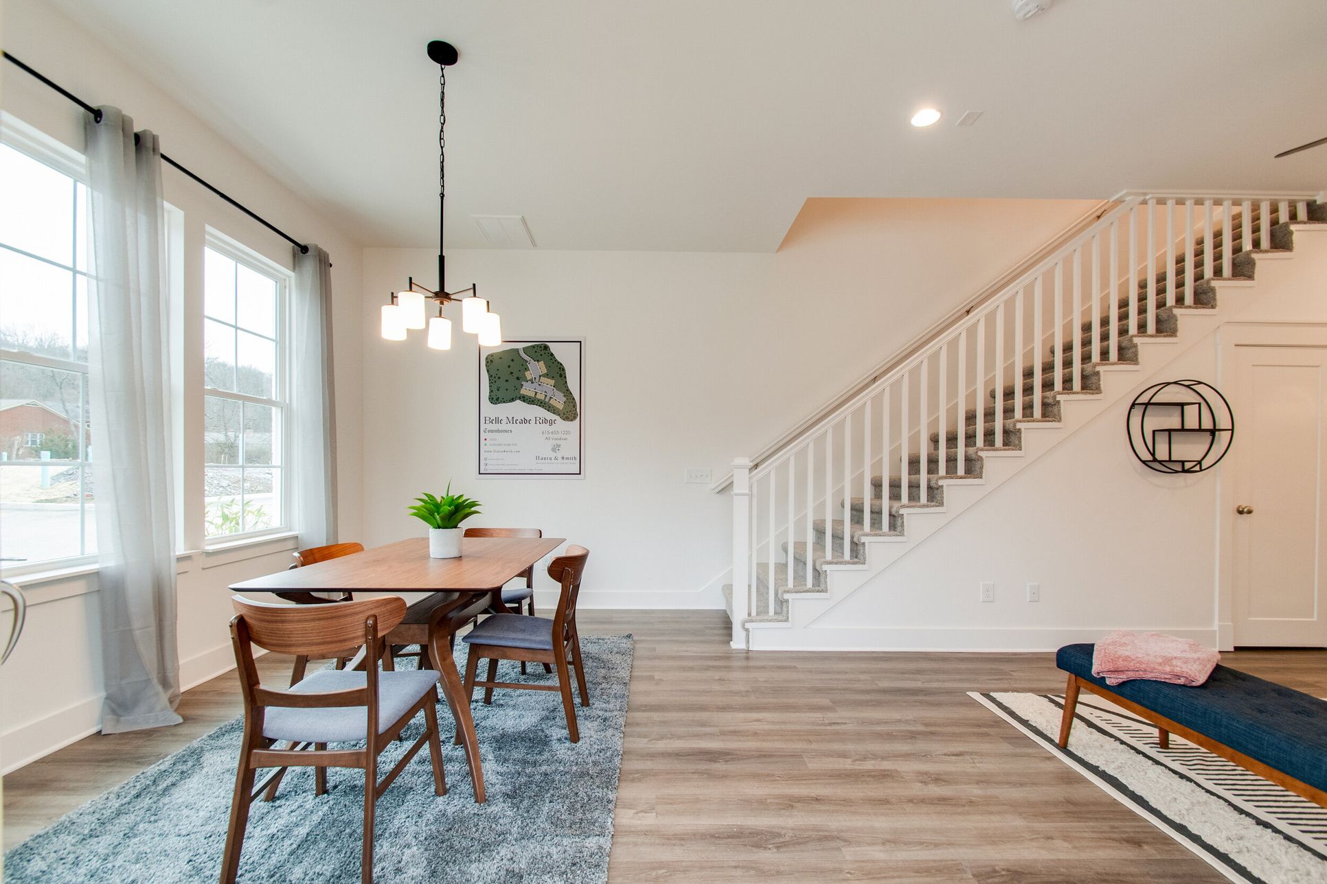 Belle Meade Ridge,37211