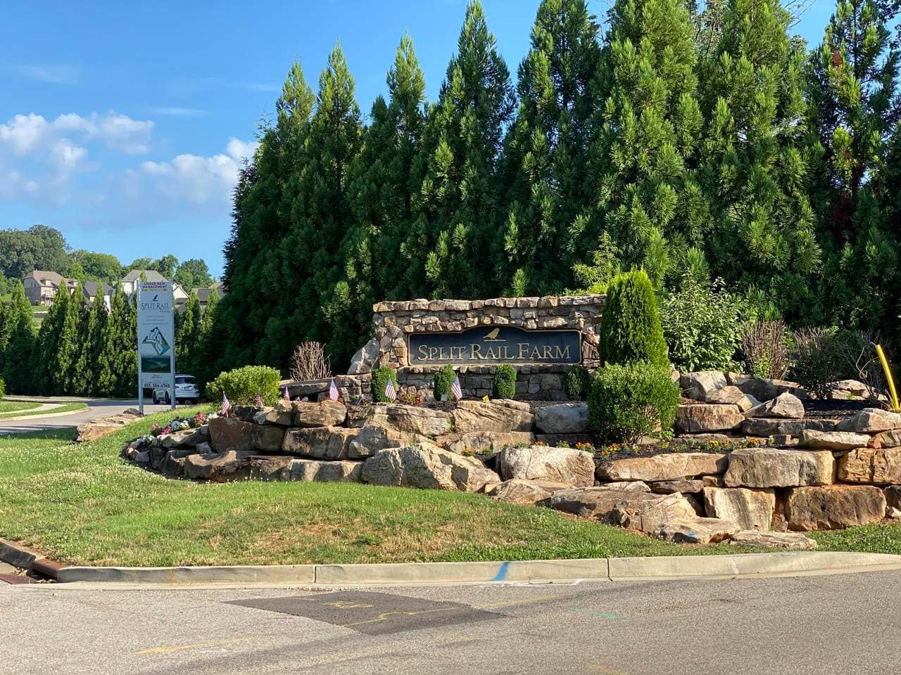 Split Rail Farm,37934