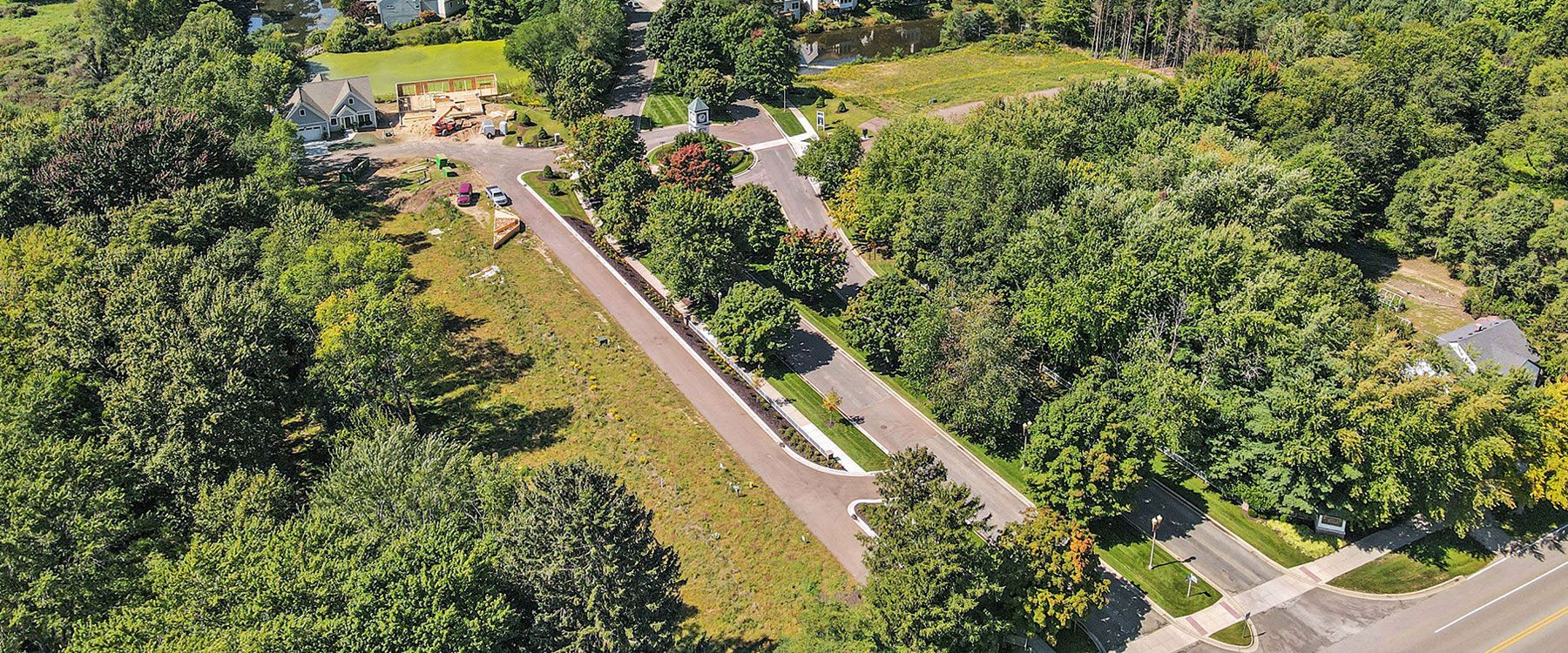 The Gatehouses AT Wildwood Springs,49423