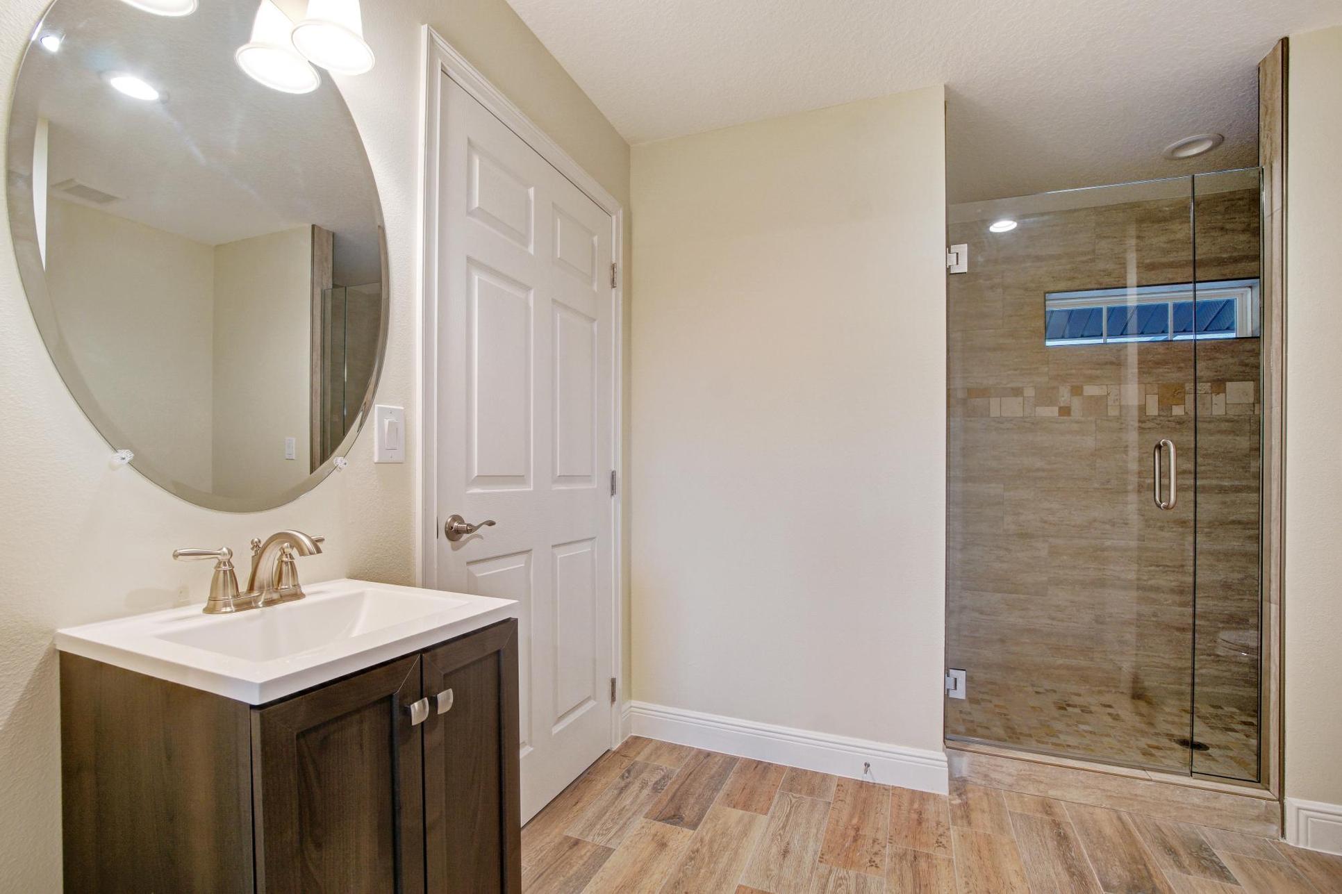 The Alvarado Residence Photo Gallery,34773