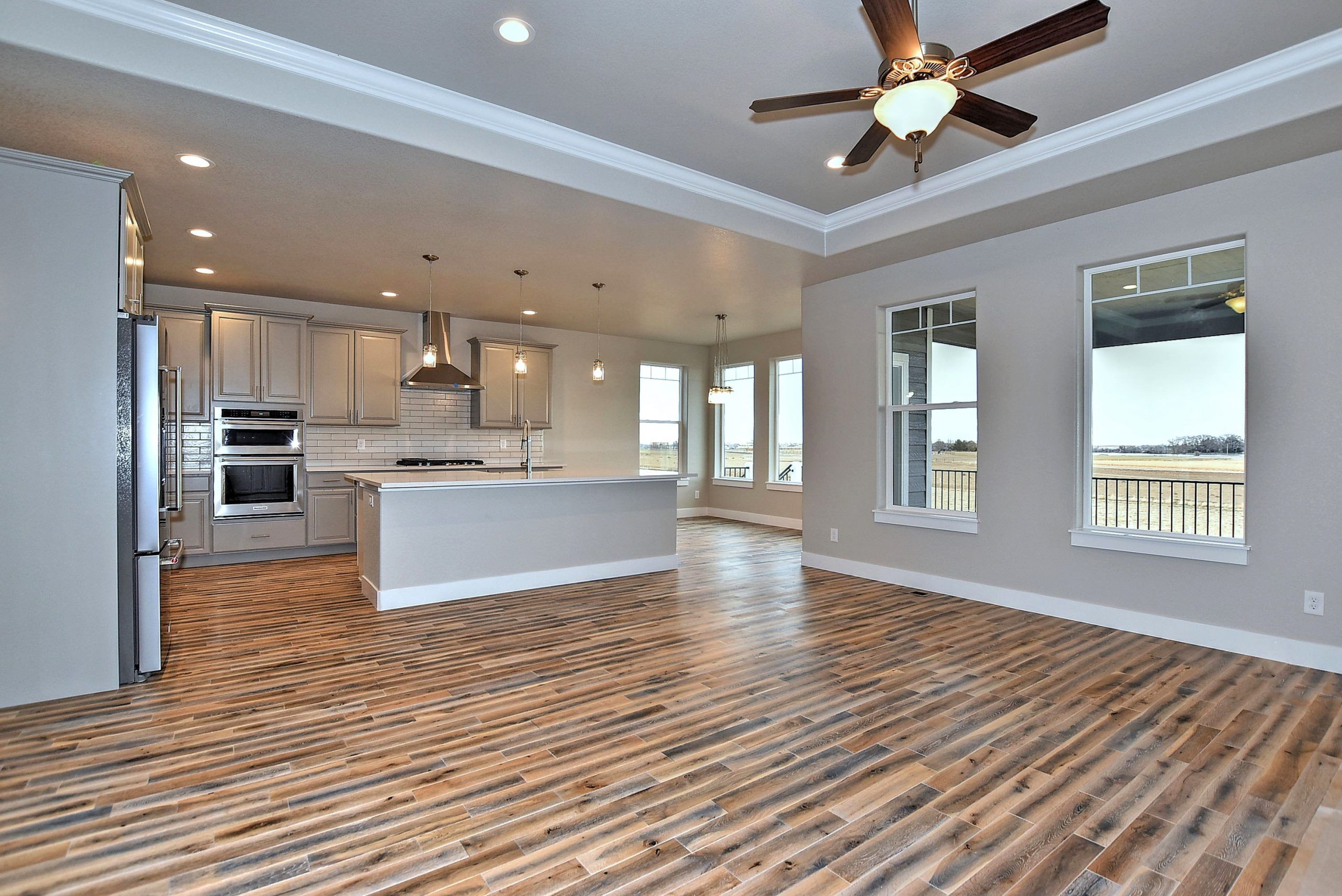 Dynamic Homes,80615