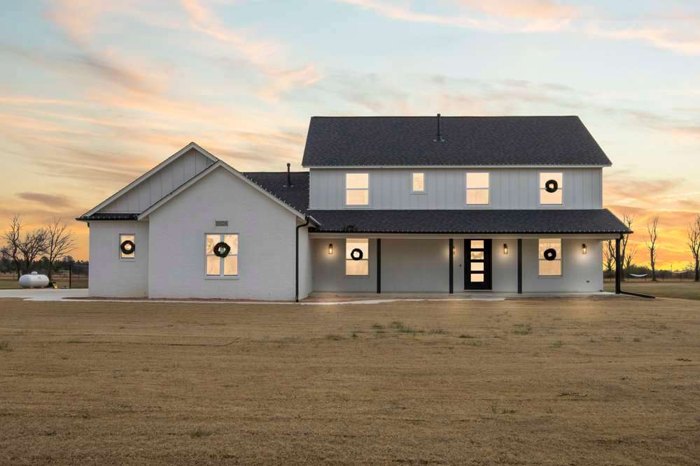 Banner Custom Homes,74134