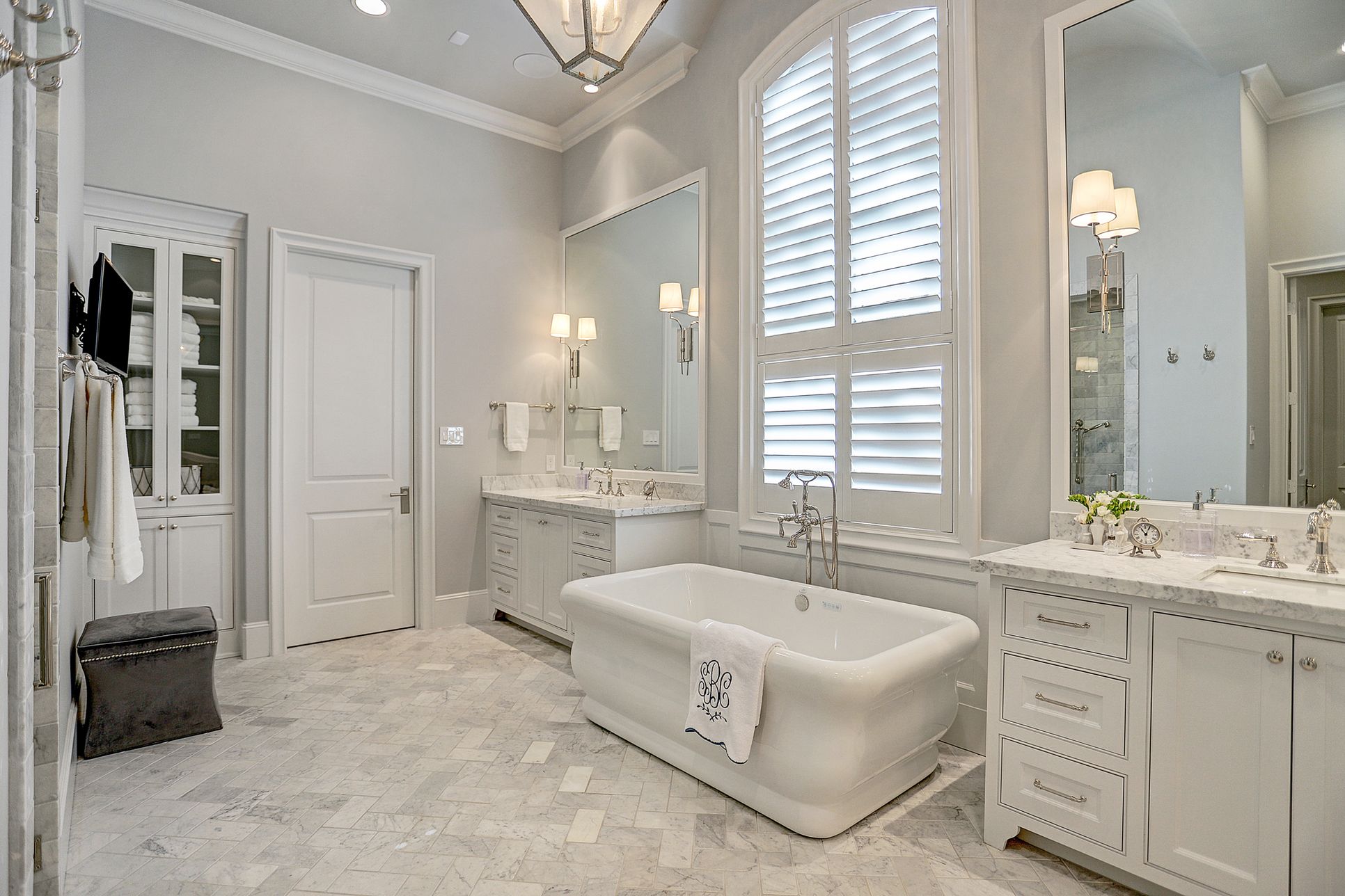 Morgan Moore Custom Builders,77079