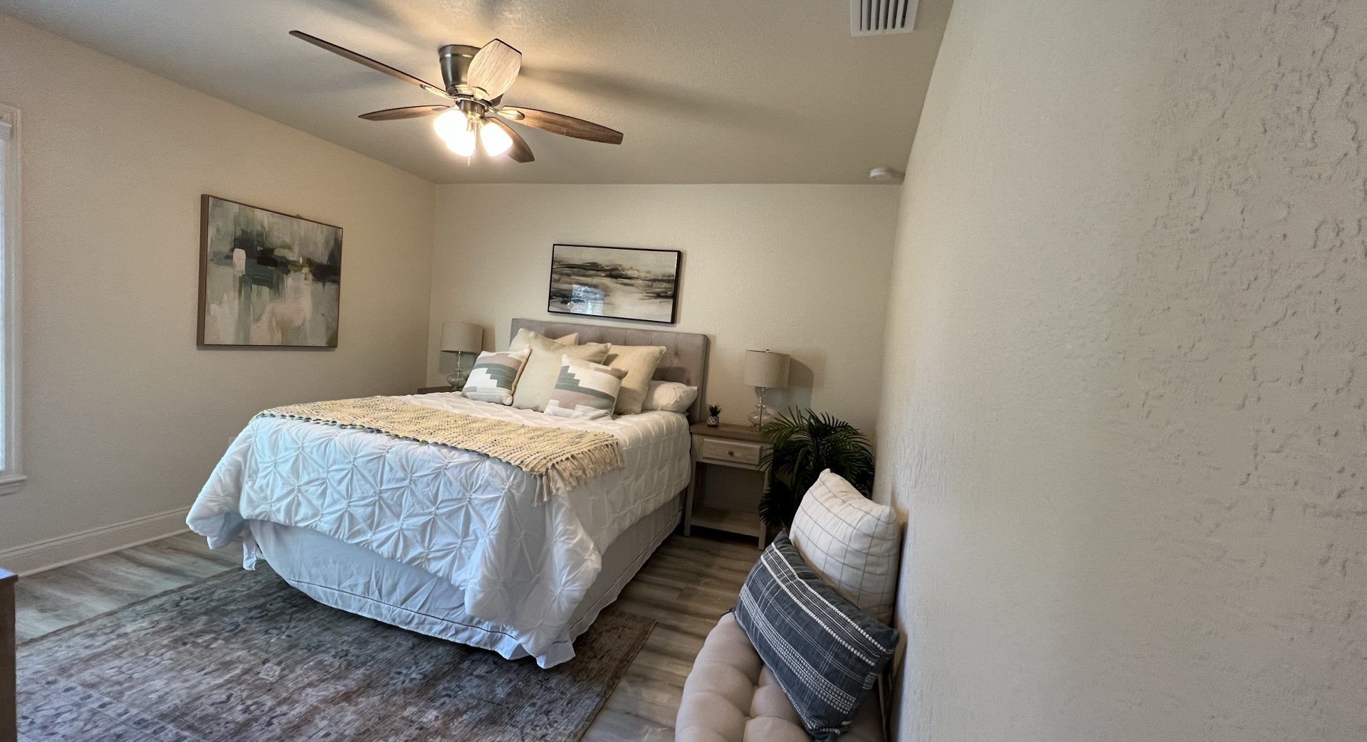 Mitchell Custom Homes,33809