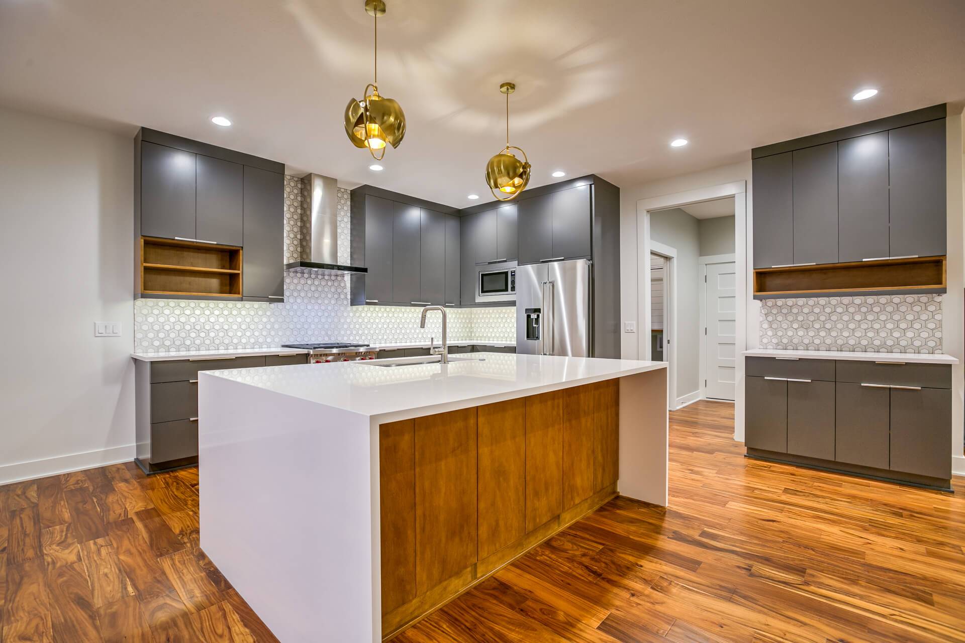 Black Oak Builders,68506