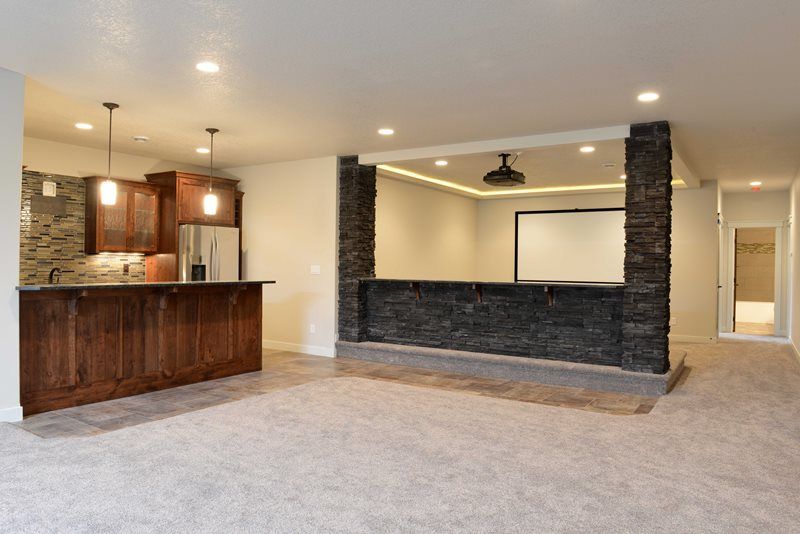 Bachmeier Custom Homes,58106