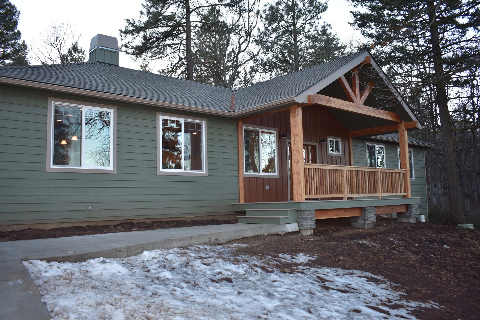 Larson Home Builders,97603