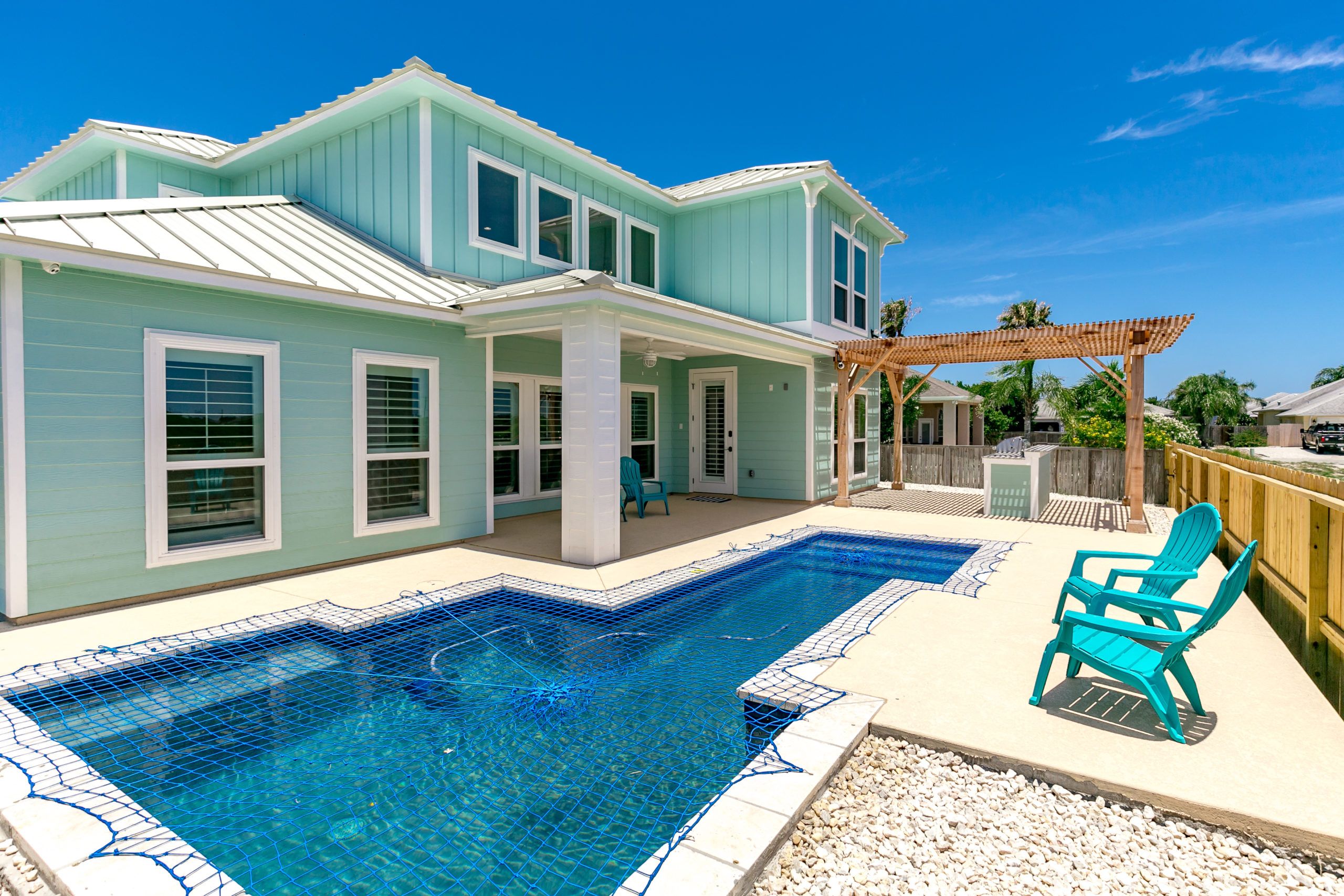 Manhattan Builders,78411