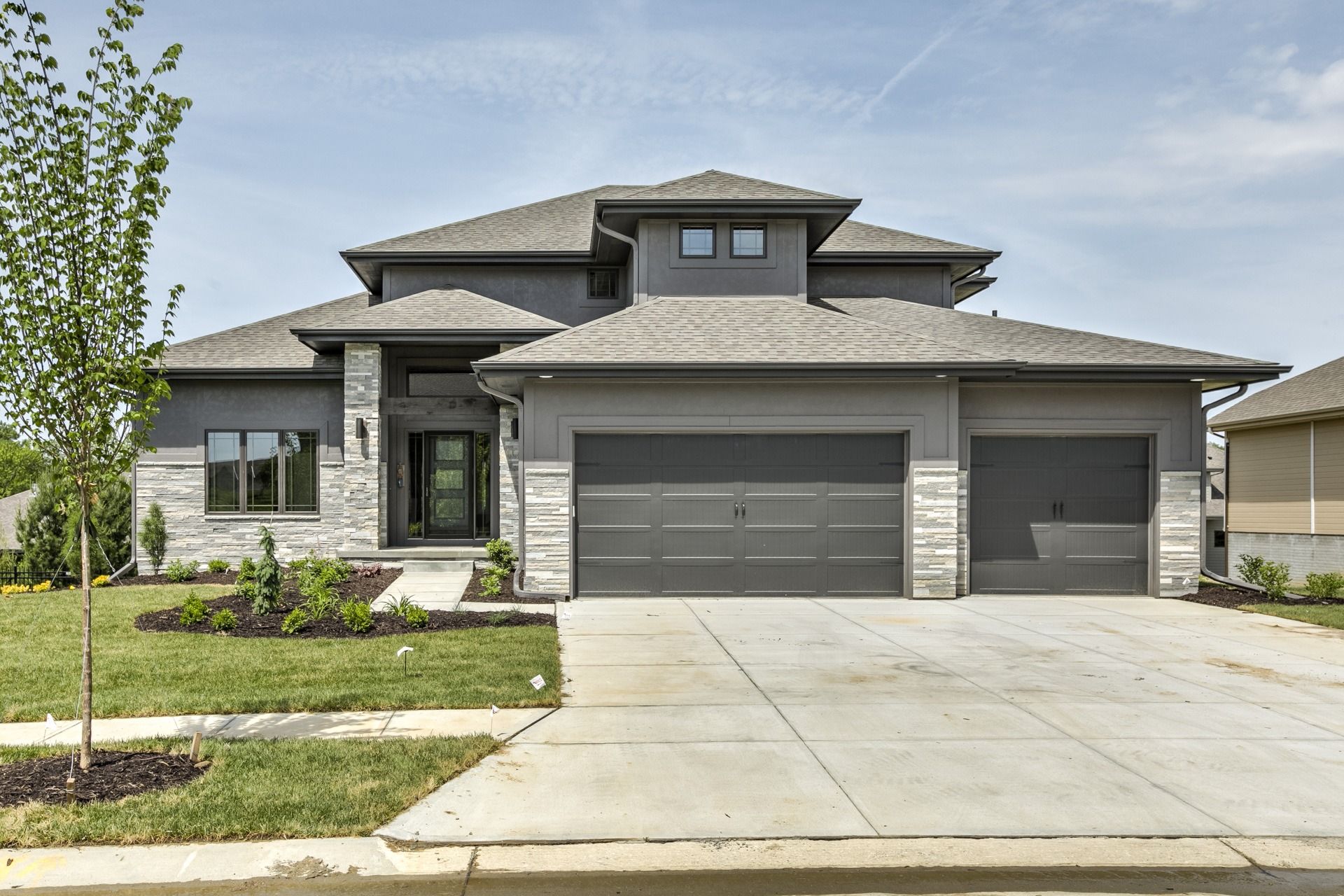 Zych Construction,68028