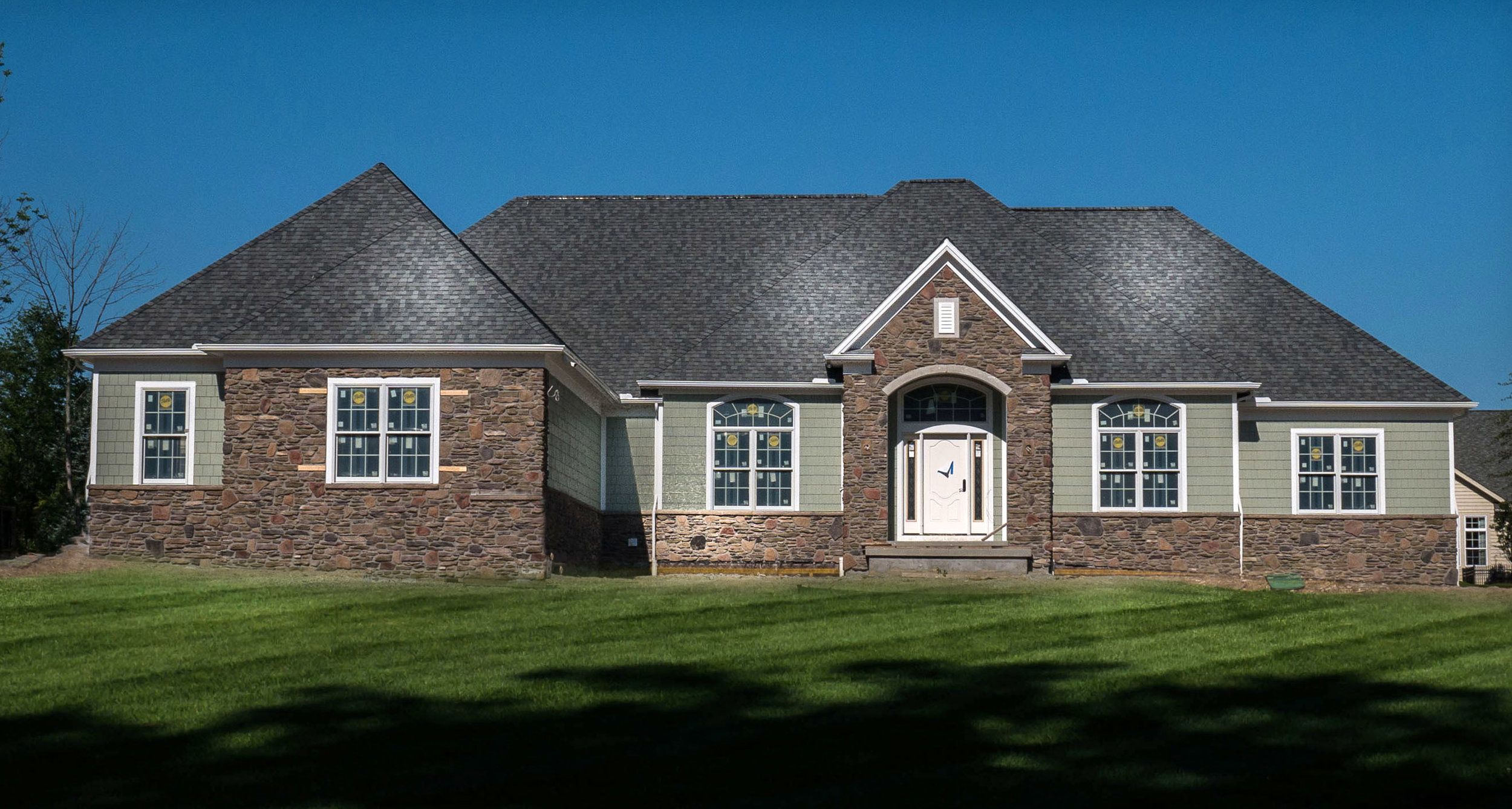 Sterling Lakes,44124