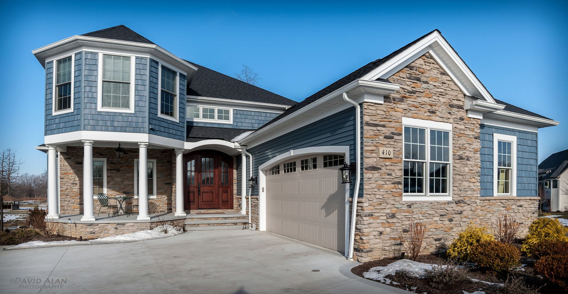 Acacia Estates,44124