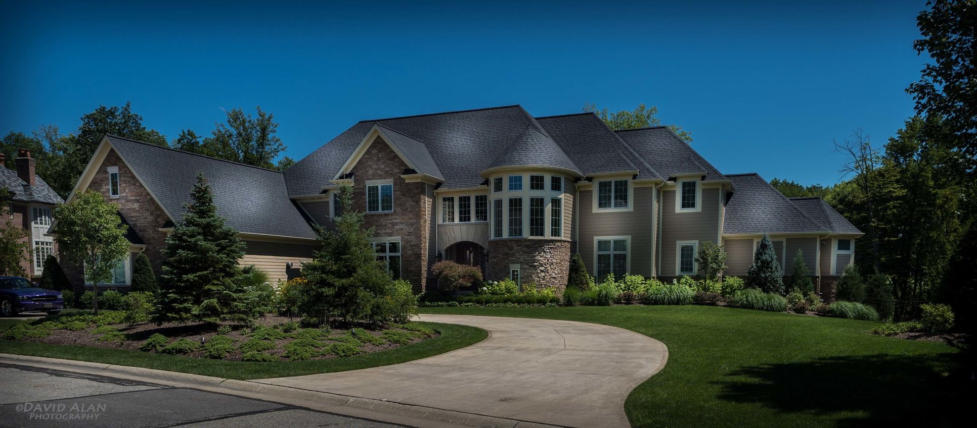 Barrington Estates,44202