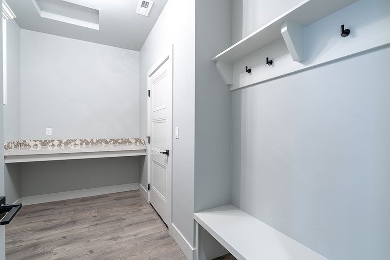 Pacific Coast Construction Group,99338