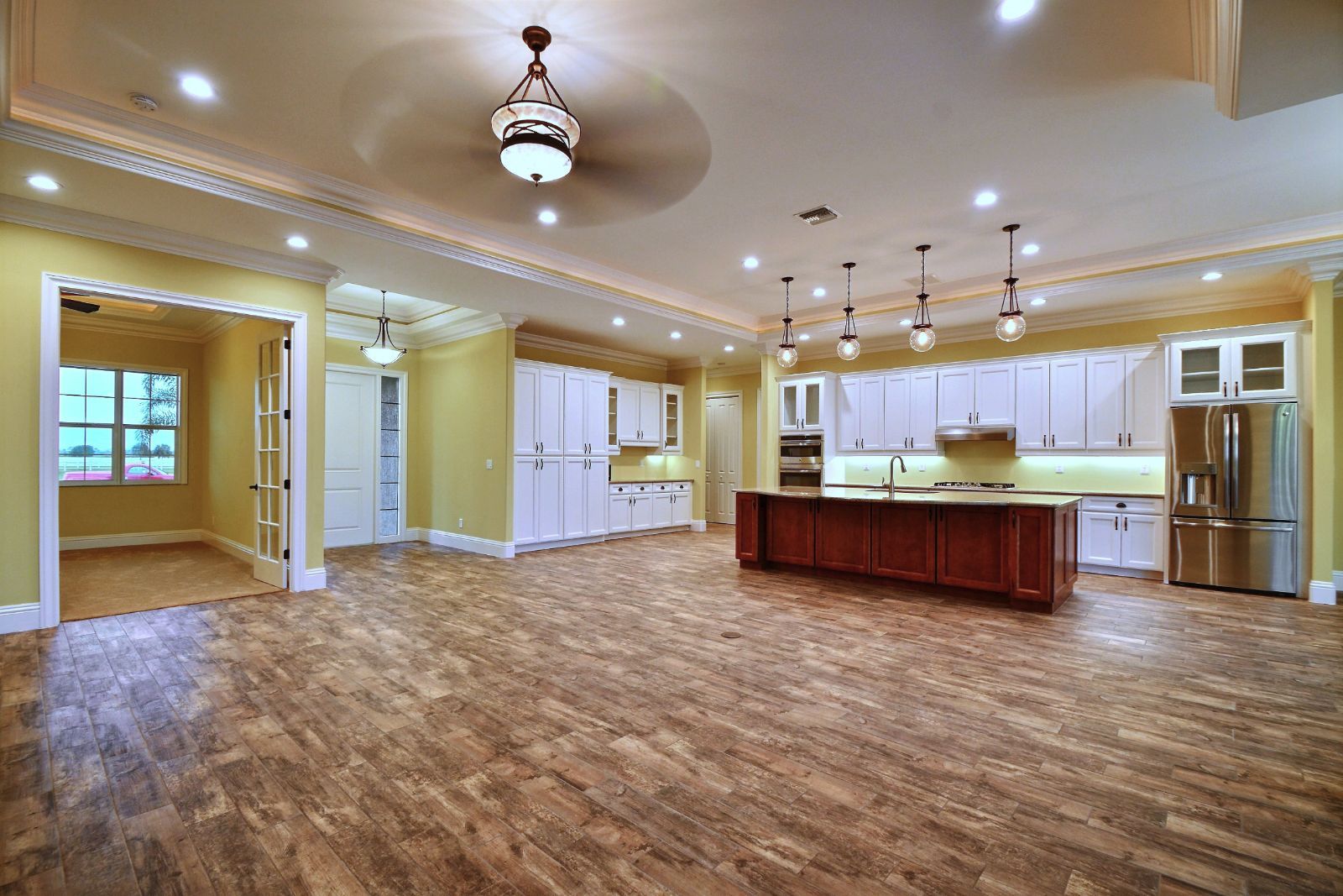 VB Custom Homes, LLC,32960