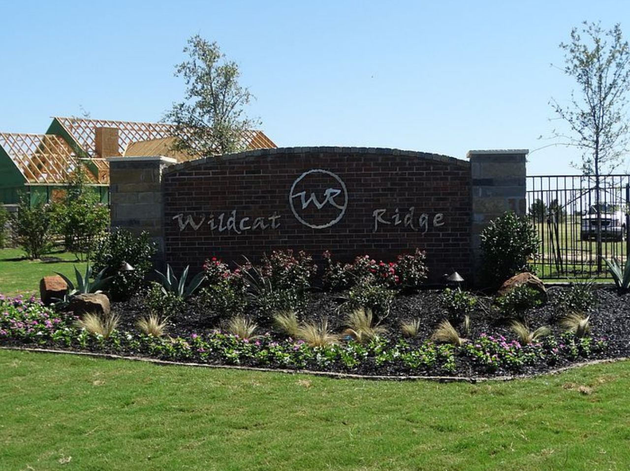 Wildcat Ridge,76044