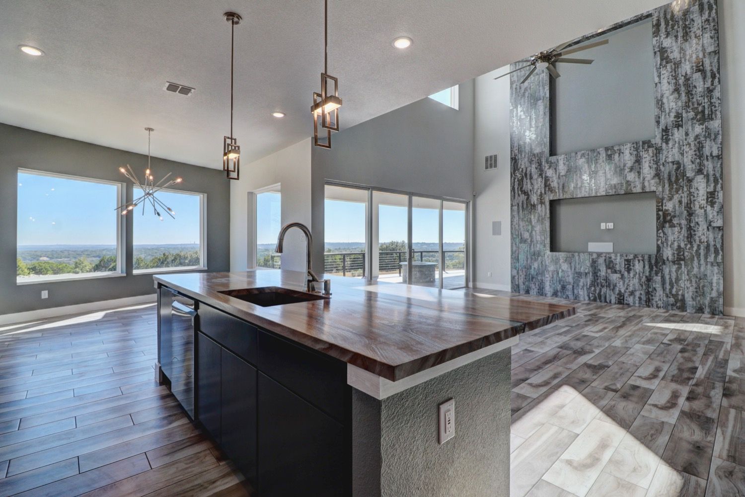 Green Homebuilders LLC,78070