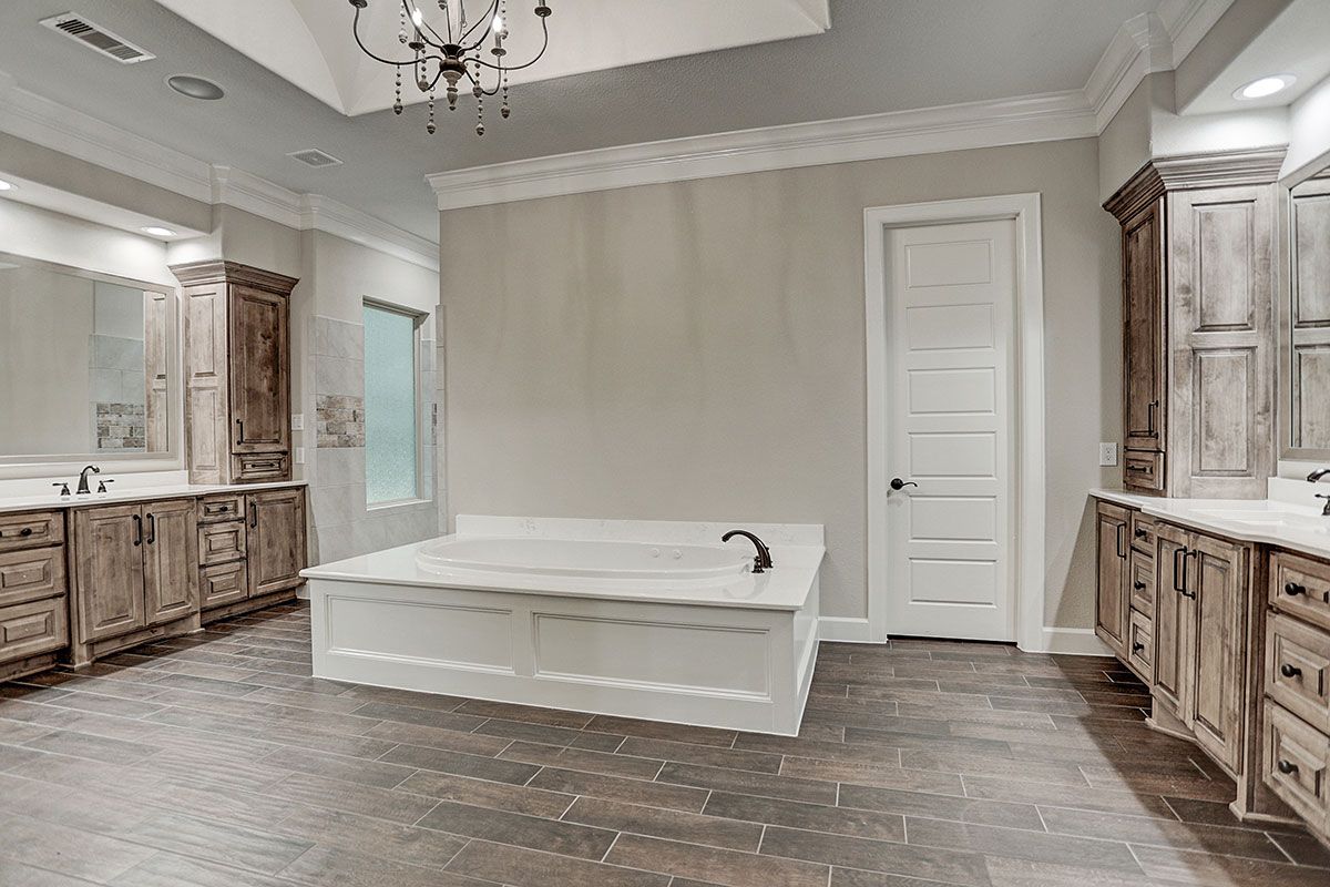 Sierra Classic Custom Homes,77494