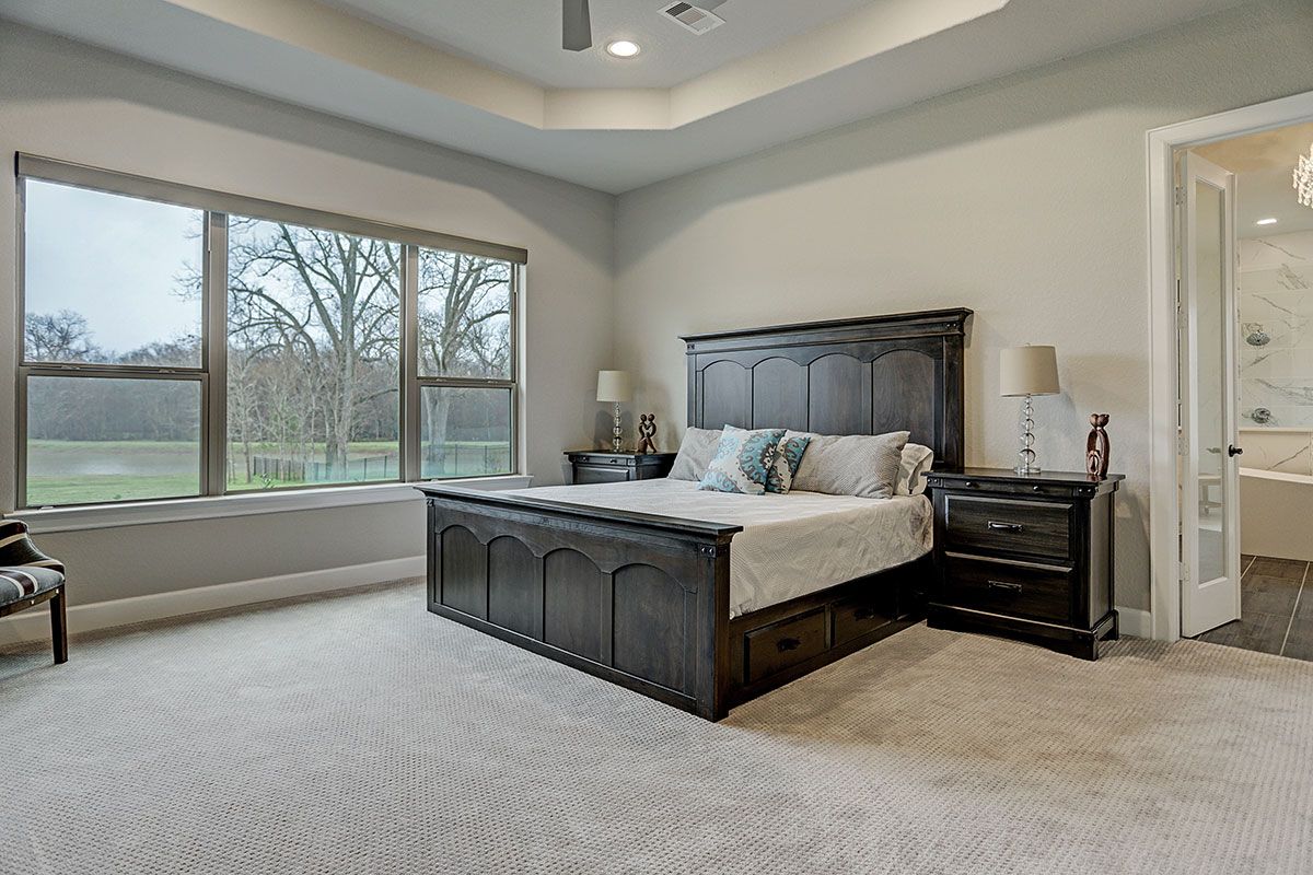 Sierra Classic Custom Homes,77494