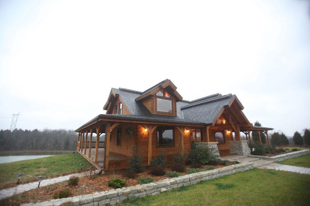 Countrymark Log Homes,47043