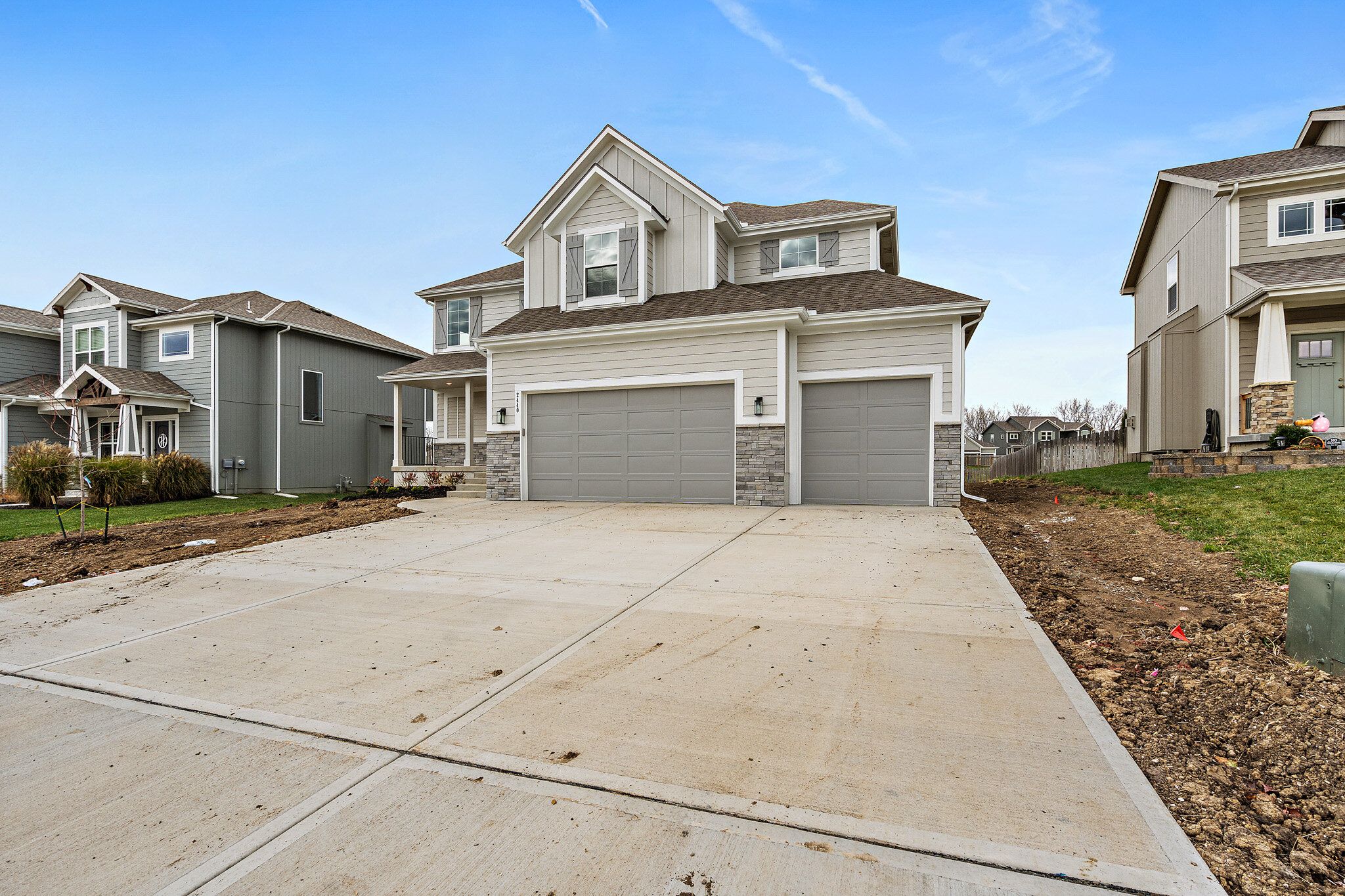 IQ Home Builders.,64113