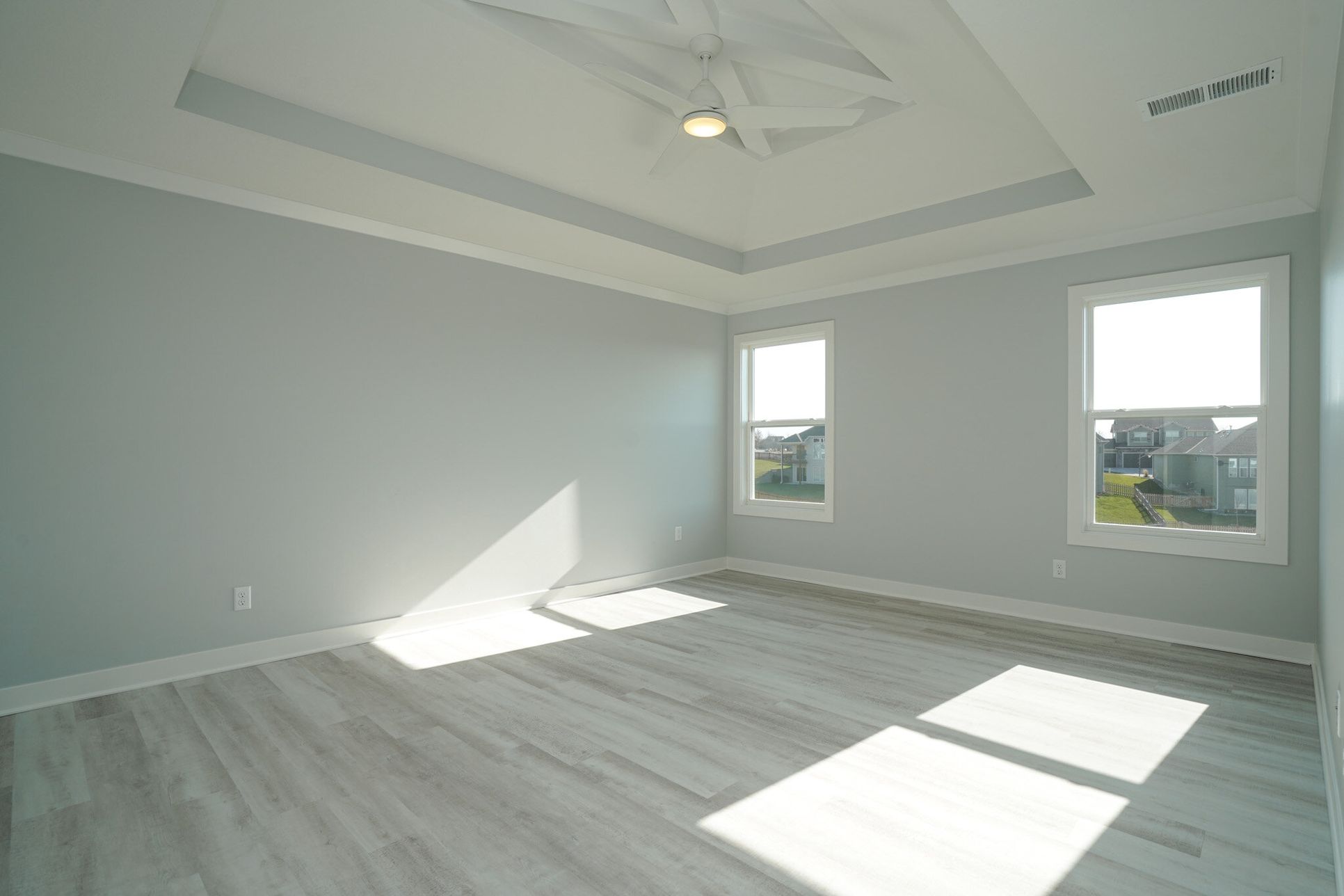 IQ Home Builders.,64113