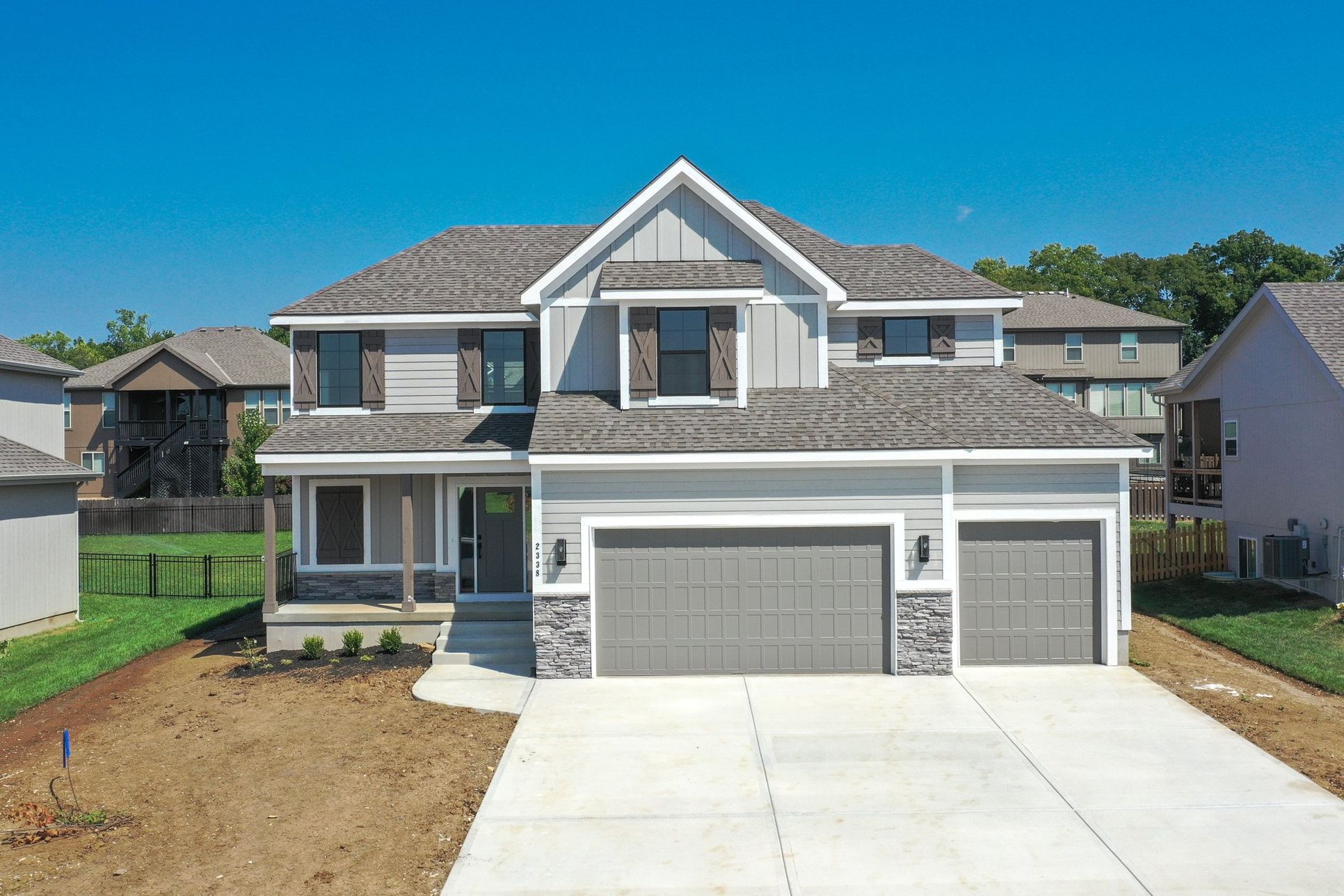 IQ Home Builders.,64113
