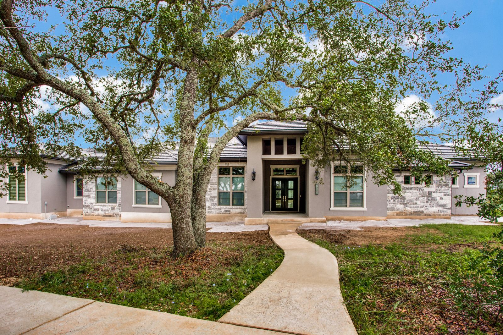 Genuine Custom Homes,78258