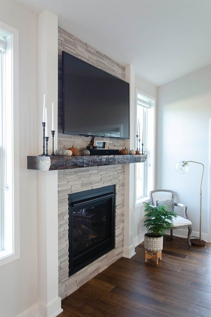 Schneider Custom Homes,68516