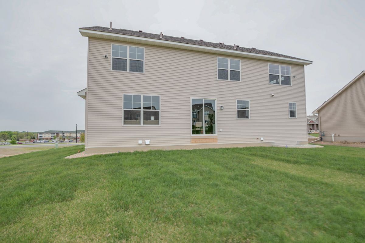 Greatland Homes,55372