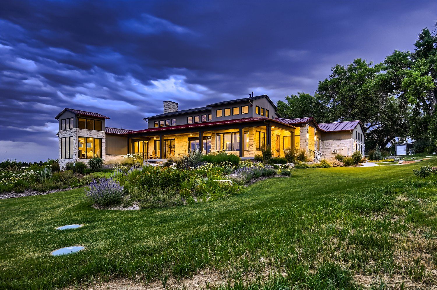 Porchfront Homes,80544