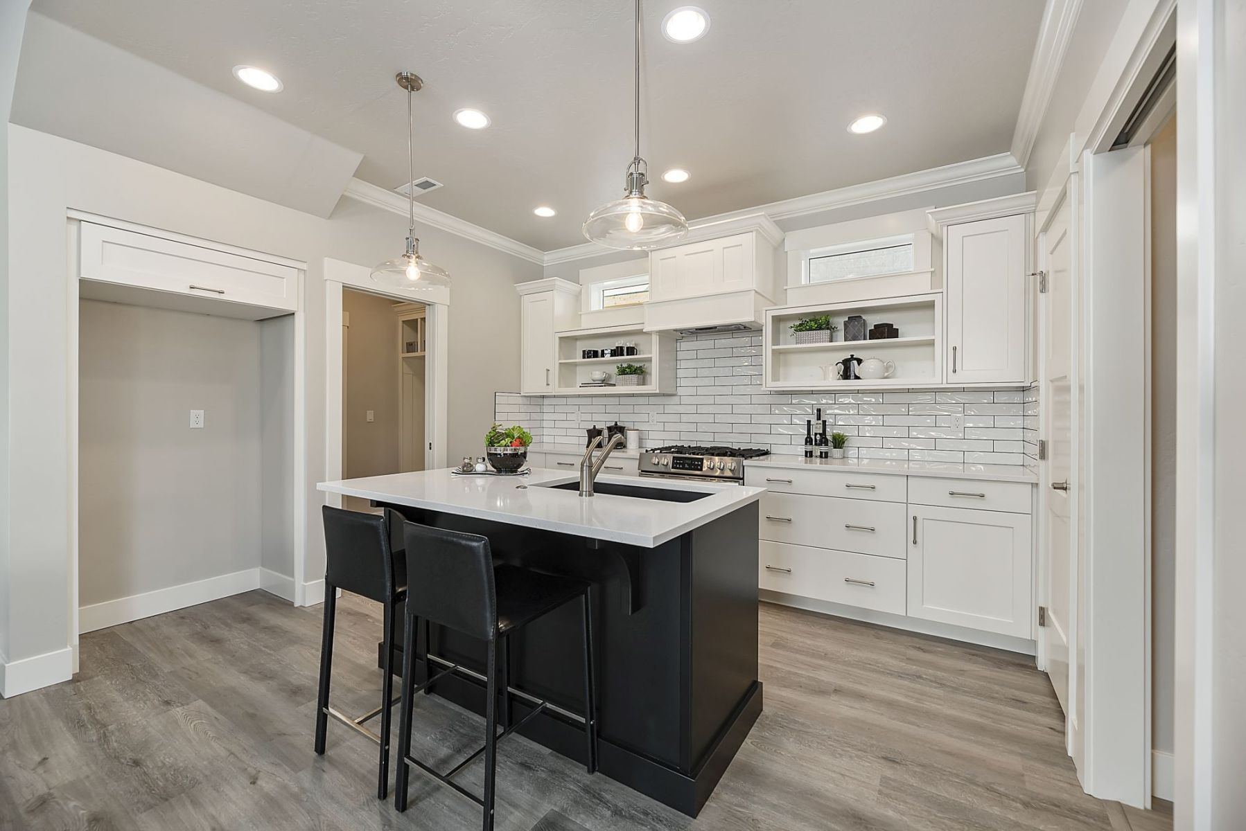 Bellemeade,83616