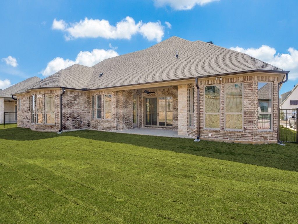 Adams Homes,76248