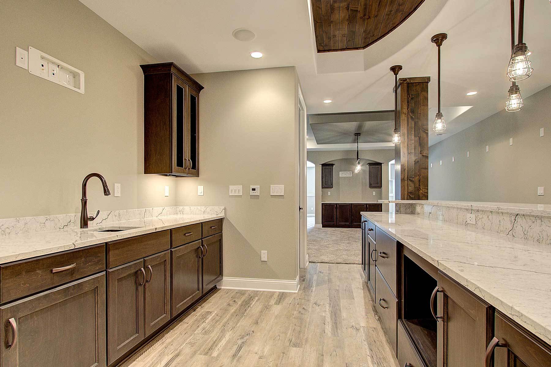 Anderson Homes, LLC,53072