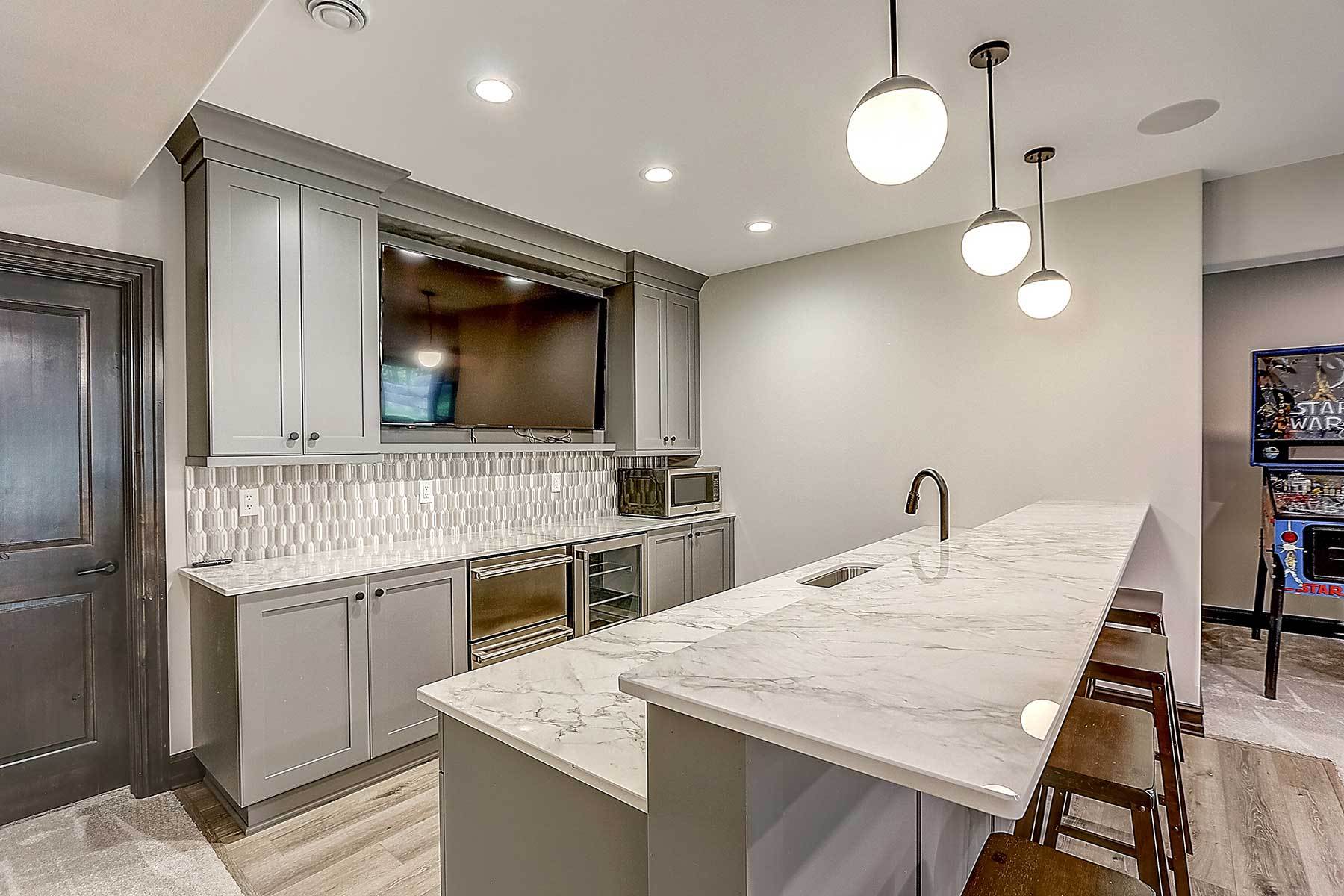 Anderson Homes, LLC,53072