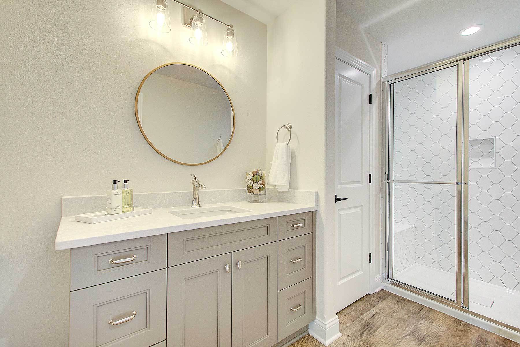 Anderson Homes, LLC,53072