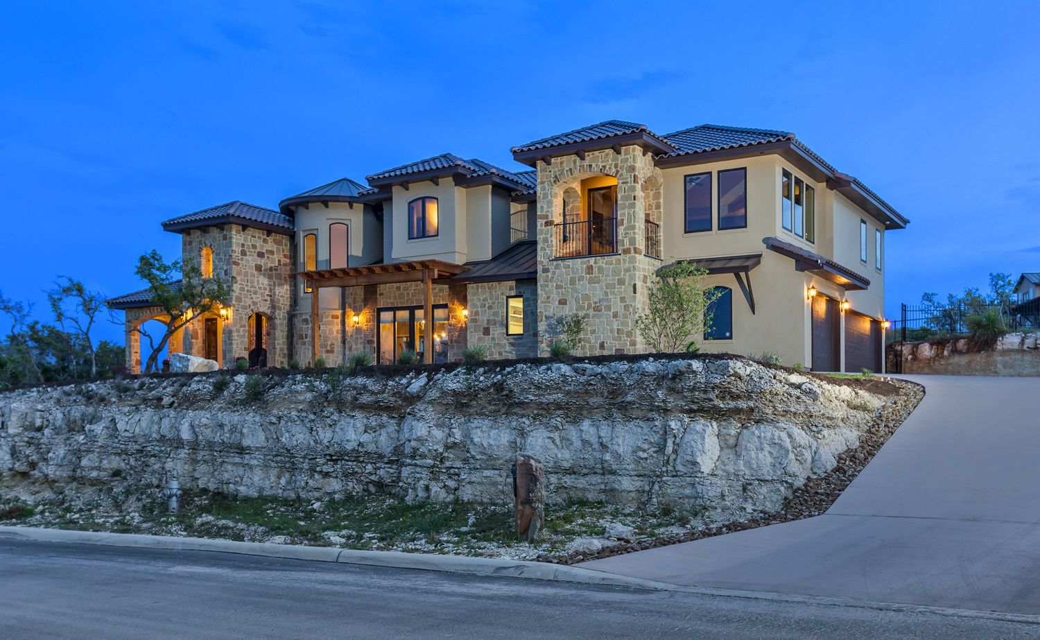 Dale Sauer Homes,78258