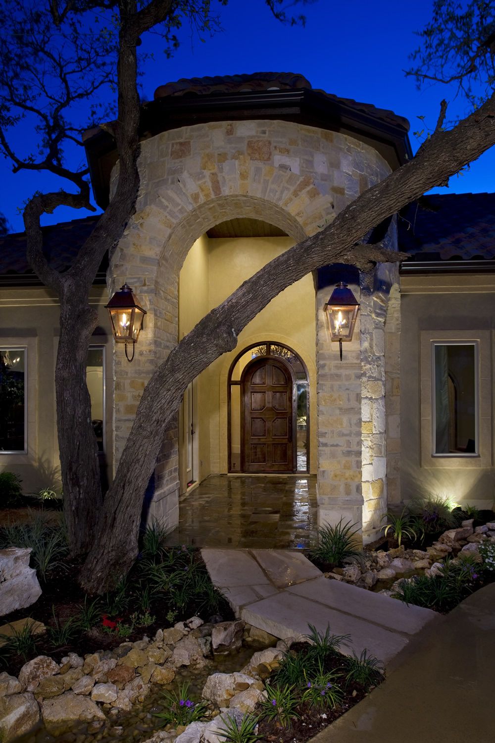 Dale Sauer Homes,78258