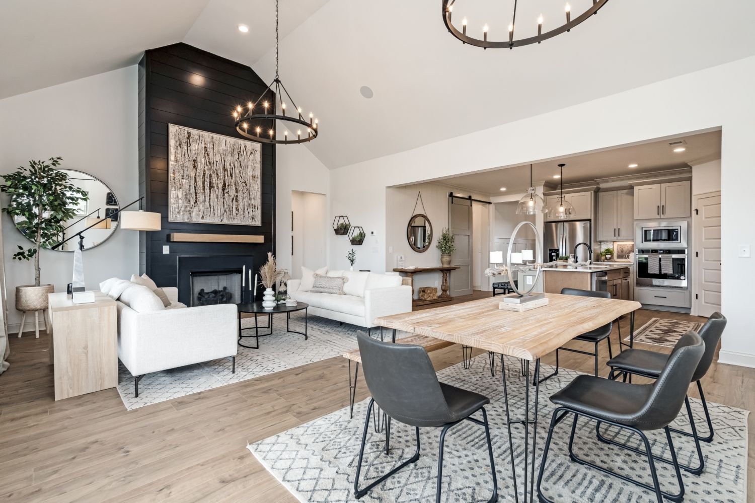 Sycamore Grove,37129