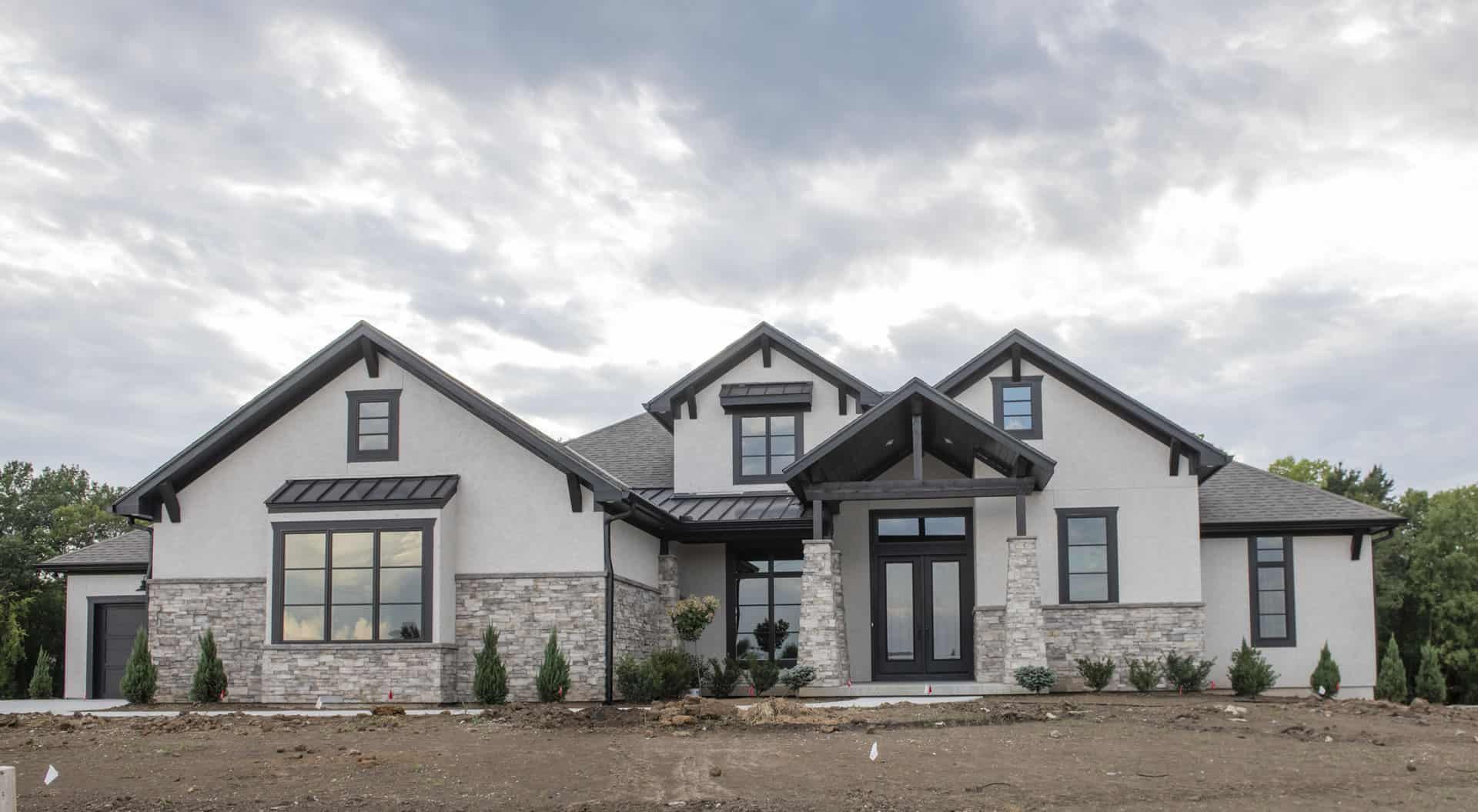 Homes By Chris,64068