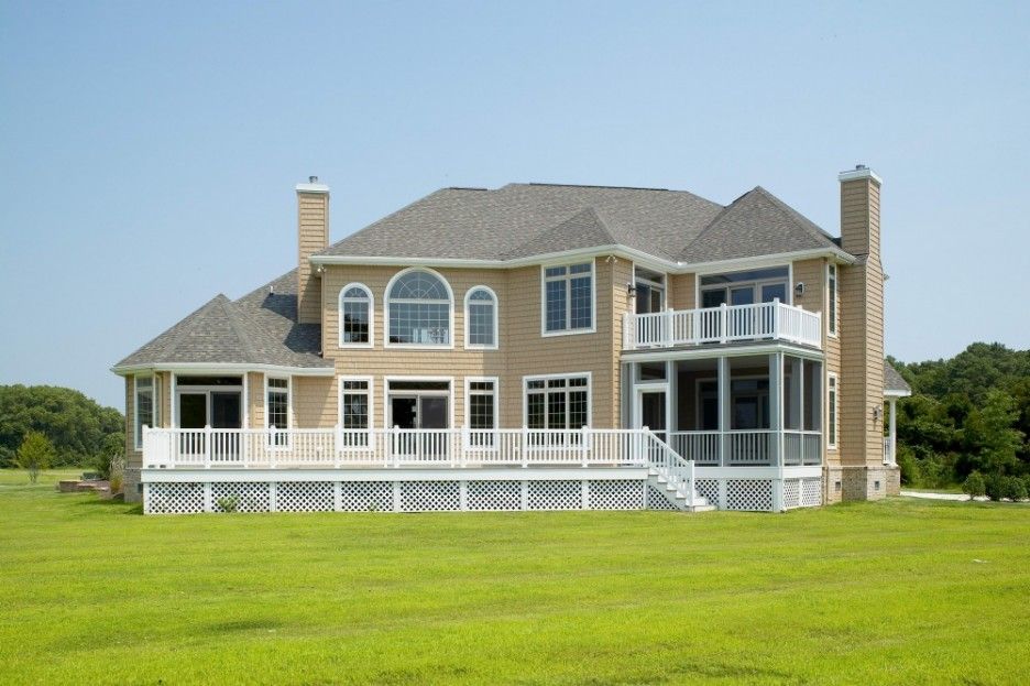 Monogram Custom Homes,21842
