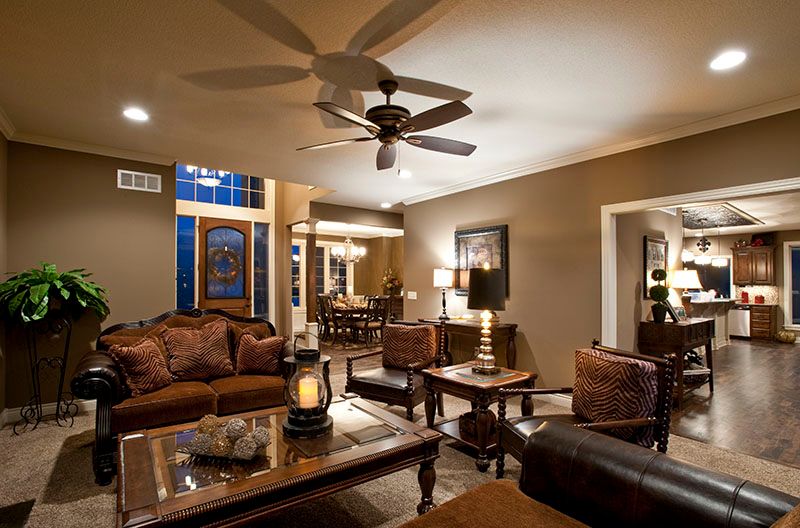 Legacy Custom Homes,64082